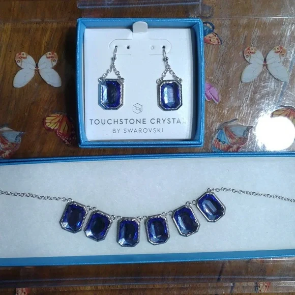 TC by Swarovski Earrings and Necklace set in Blue - Picture 1 of 1